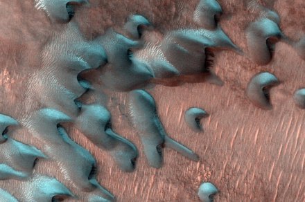 See the otherworldly sights of Mars in the wintertime