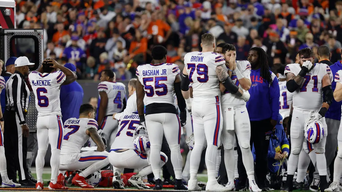 Bills' Damar Hamlin returns in first regular season game since cardiac  arrest