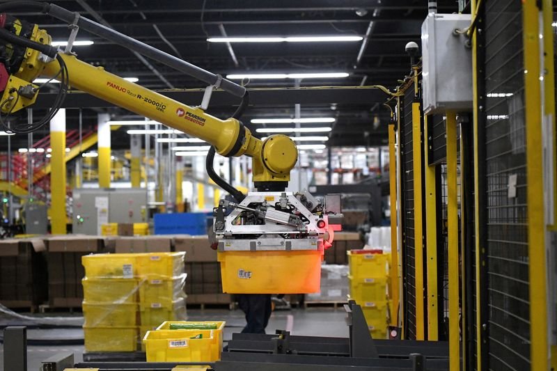 North American companies notch another record year for robot orders