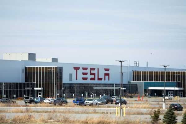 Tesla says it laid off 4% New York employees before union campaign
