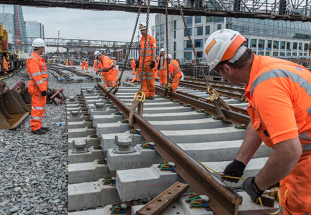 Balfour Beatty rail workers to strike over pay