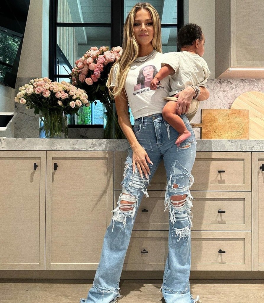 Khloé Kardashian struggled to ‘join’ with surrogate-born son: It used to be a ‘transactional’ abilities